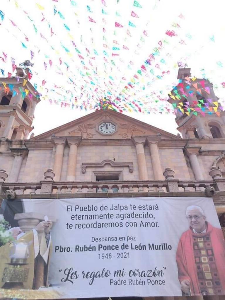 Restos del padre Ponce de León dan último recorrido en Jalpa de Méndez - El  Heraldo de Tabasco | Noticias Locales, Policiacas, sobre México, Tabasco y  el Mundo