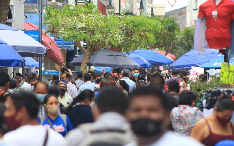 A días de la Nochebuena, se desborda movilidad en Zona Luz - El Heraldo de  Tabasco | Noticias Locales, Policiacas, sobre México, Tabasco y el Mundo